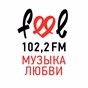 Радио Фил 102,2 logo